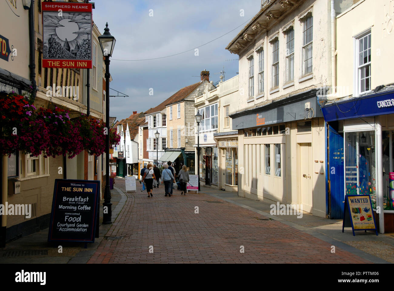 The Sun Inn, West Street, Faversham, Kent, England Stock Photo Alamy
