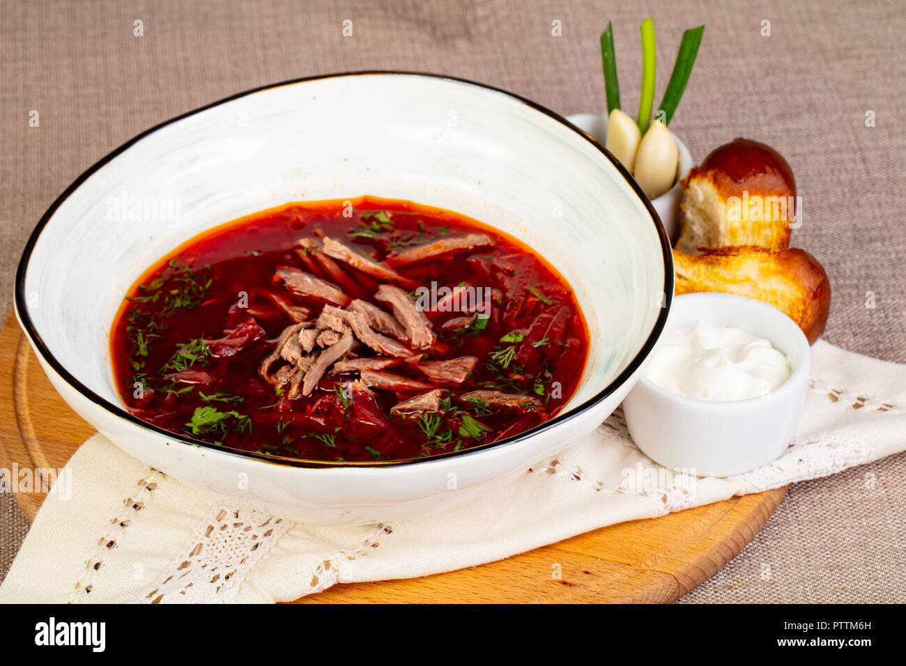 Kırmızı lahana lezzetli borsch Kırmızı lahana lezzetli borsch