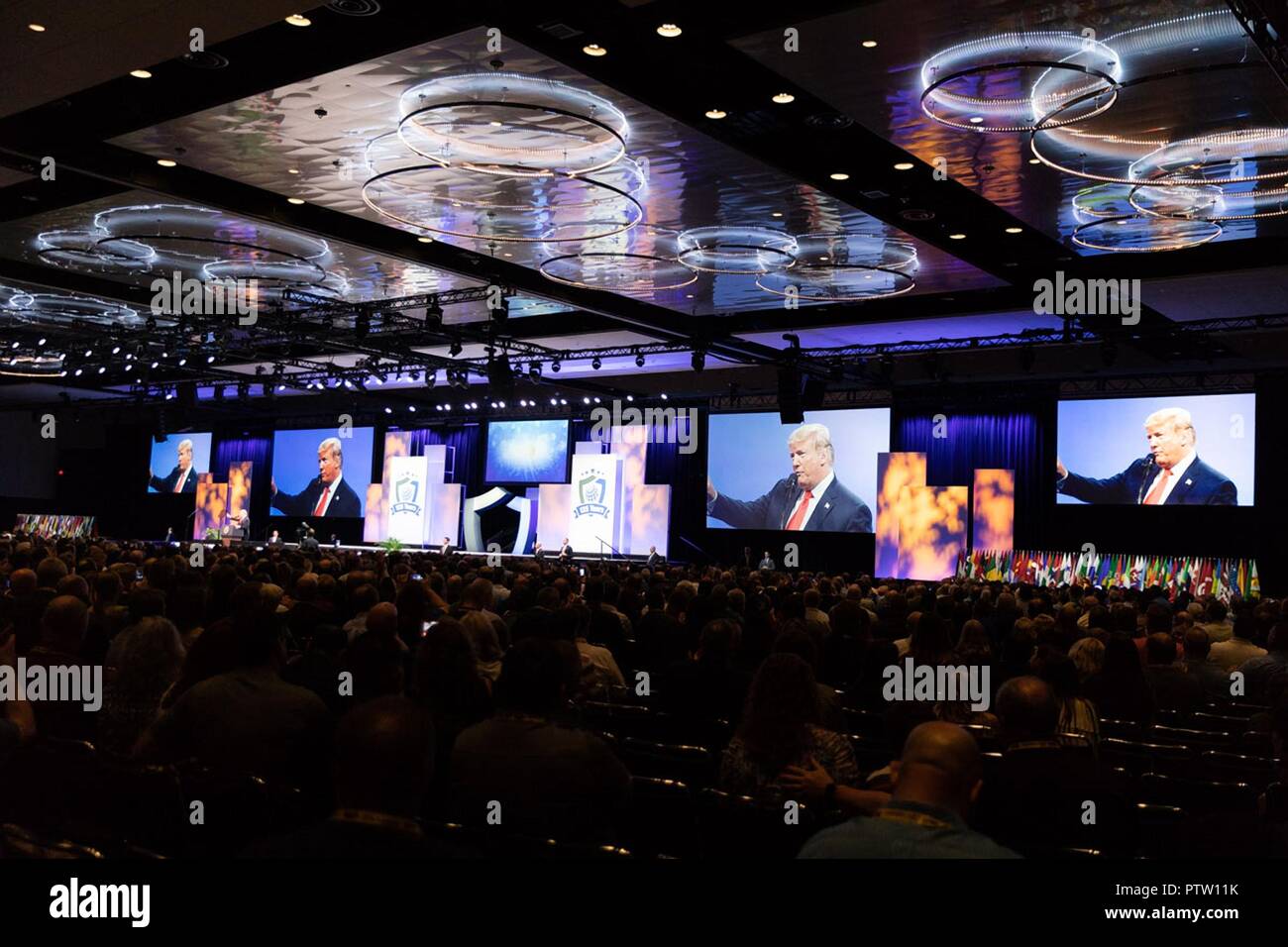 Orlando convention center inside hires stock photography and images