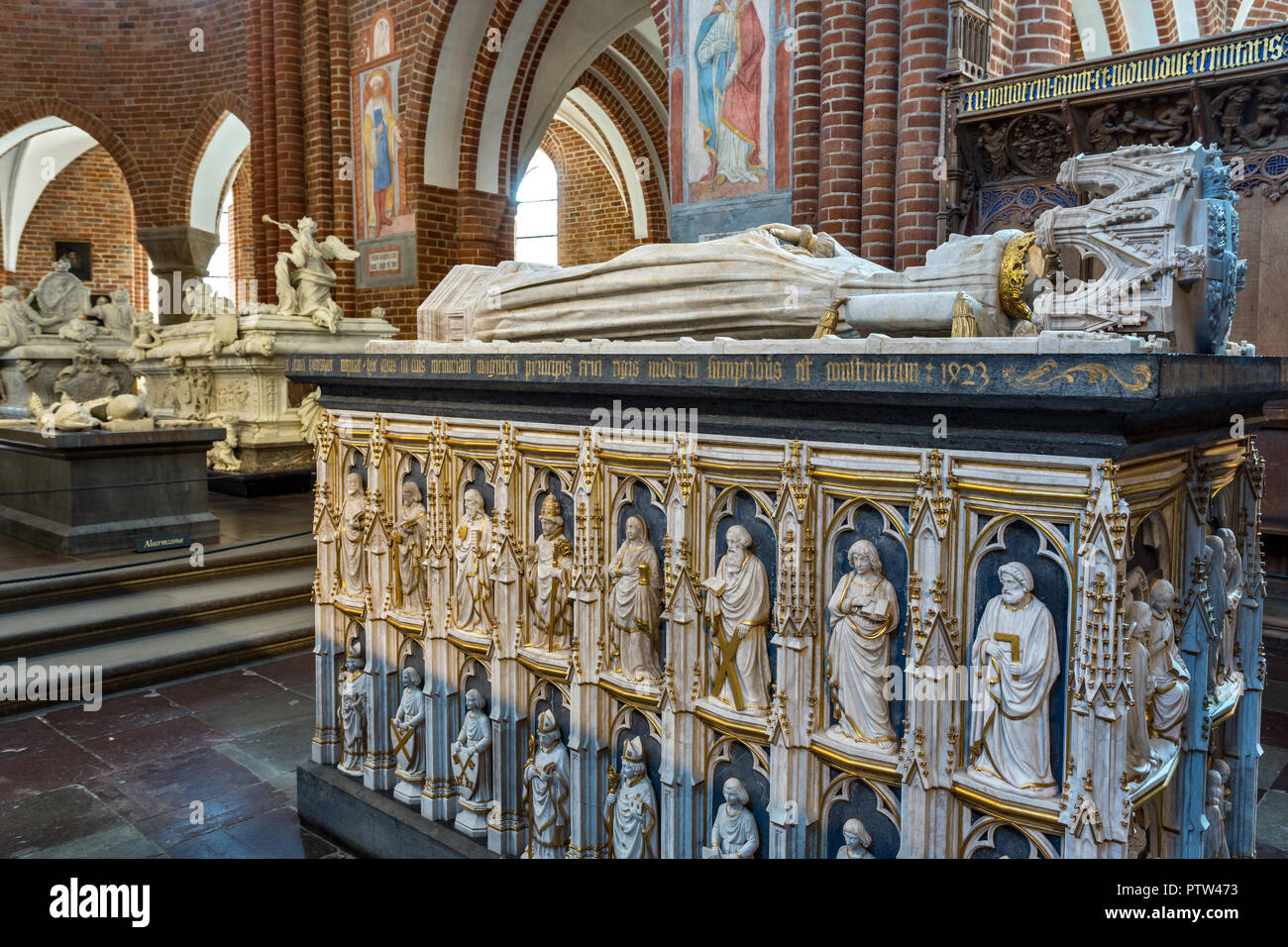 Sarcophagus of Queen Margrethe I, the founder and first ruler of