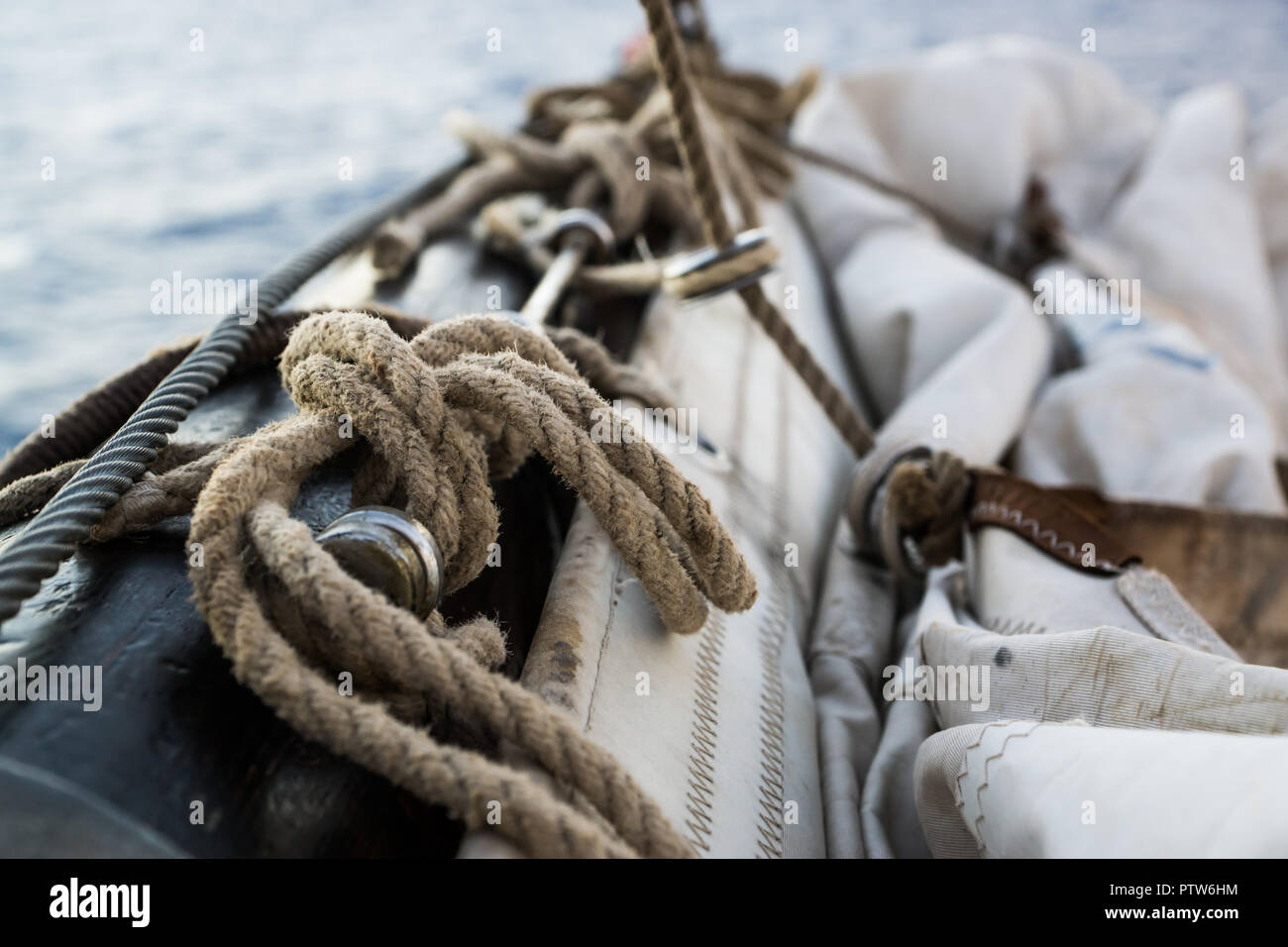 Foreyard Sailing ship rigging masts shrouds hi-res stock photography and images ...