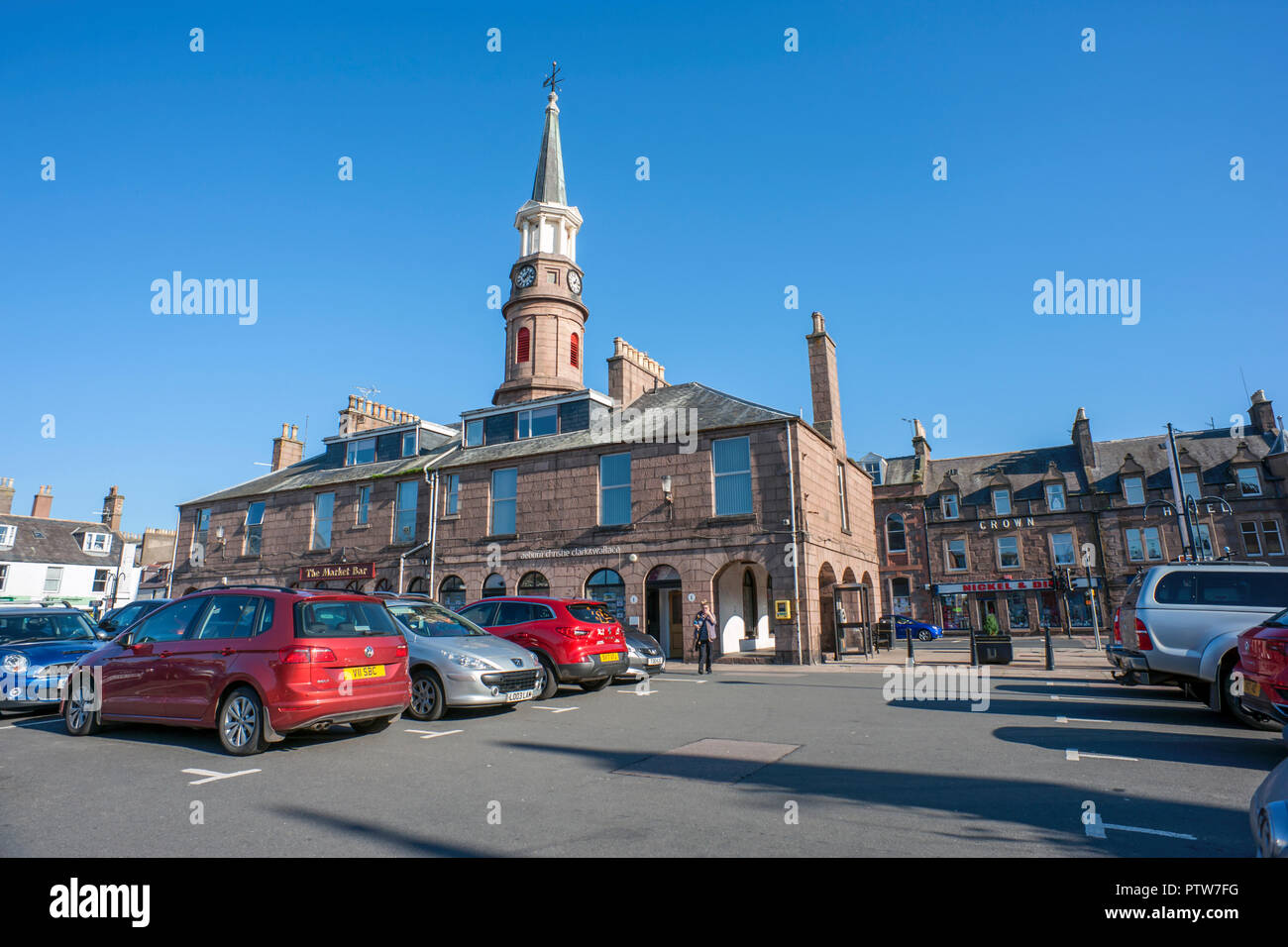 Market Square and buildings, Stonehaven, Aberdeenshire, Scotland Stock Photo Alamy