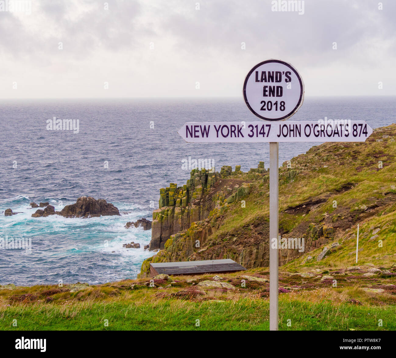 Lands end sign 2018 hires stock photography and images Alamy