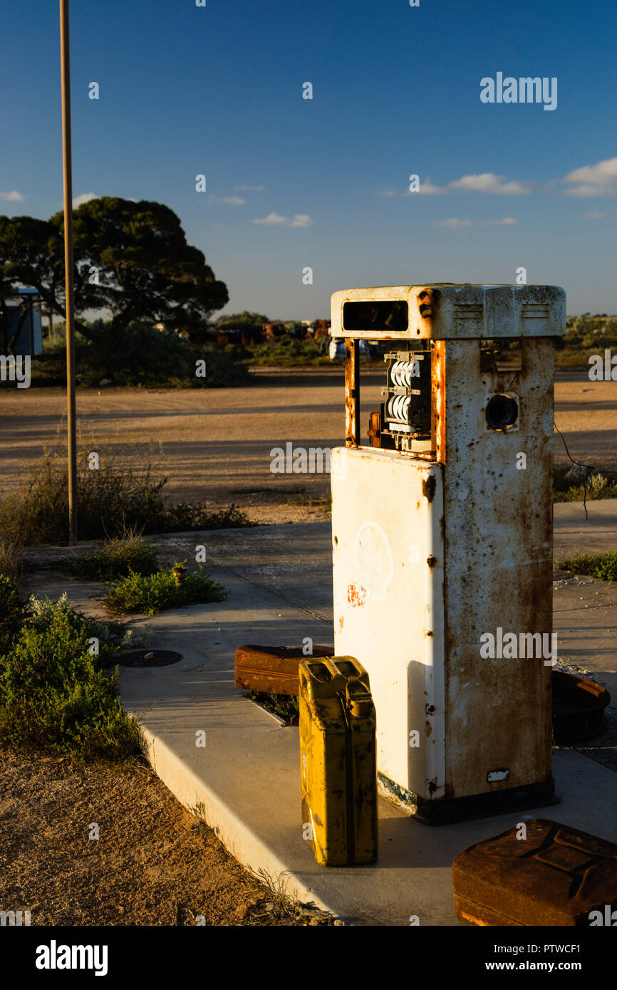 Old petrol bowser at the historic Koonalda Homestead on the old Eyre highway, Nullarbor National Park South Australia Stock Photo