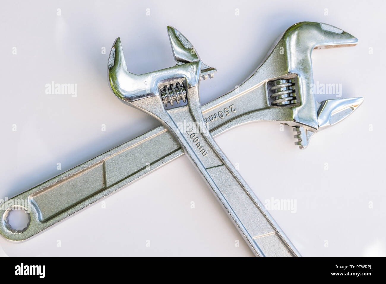 Crossed wrenches hires stock photography and images Alamy