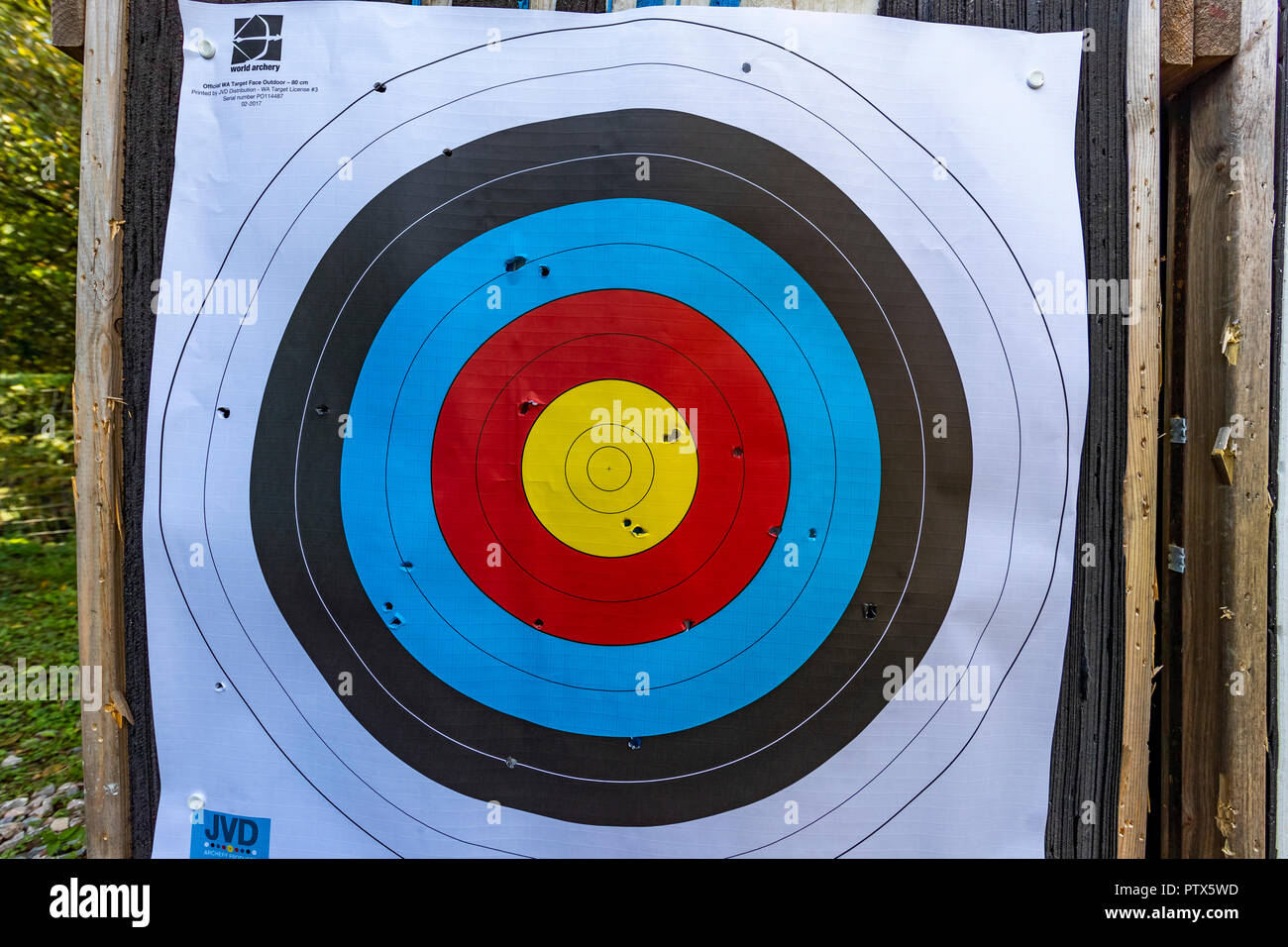 Archery kids hi-res stock photography and images - Page 2 - Alamy