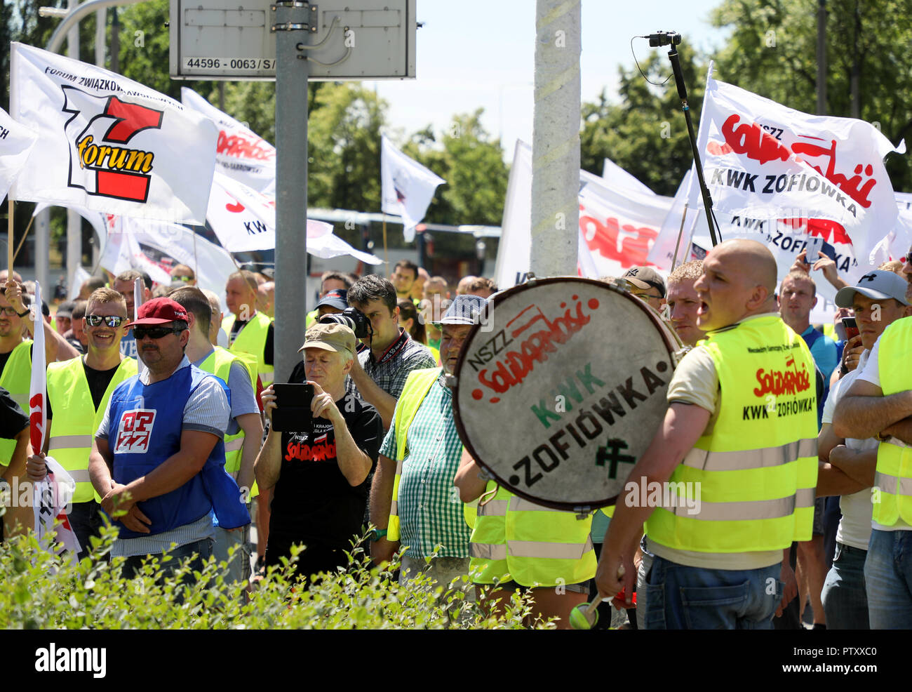 Warsaw, Poland. 24th June, 2019. Empolyees of Jastrzebska Spolka Weglowa, one of Poland's large coal mining company protest in front of Law and Justice headquarters on June 24, 2019 in Warsaw, Poland. Credit: East News sp. z o.o./Alamy Live News Stock Photo