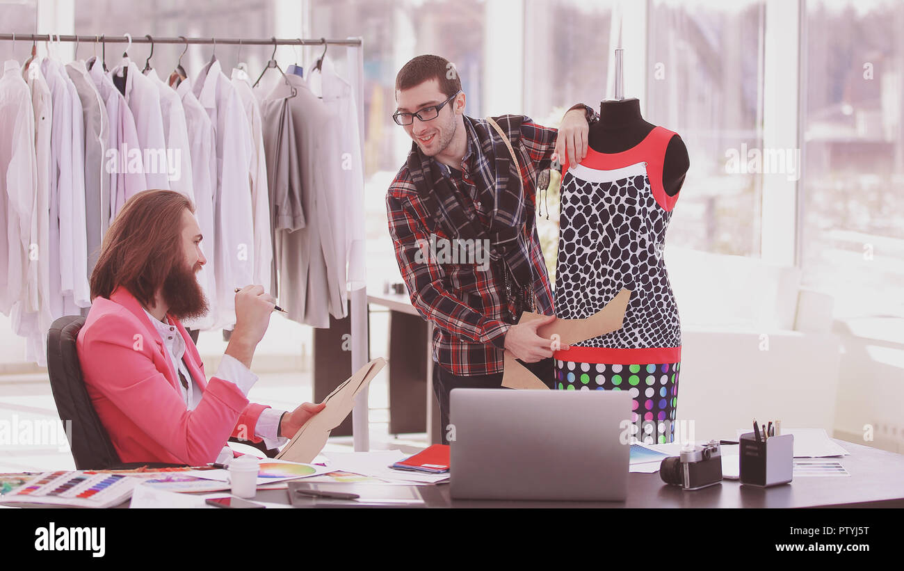 Diverse fashion designers hi-res stock photography and images - Alamy