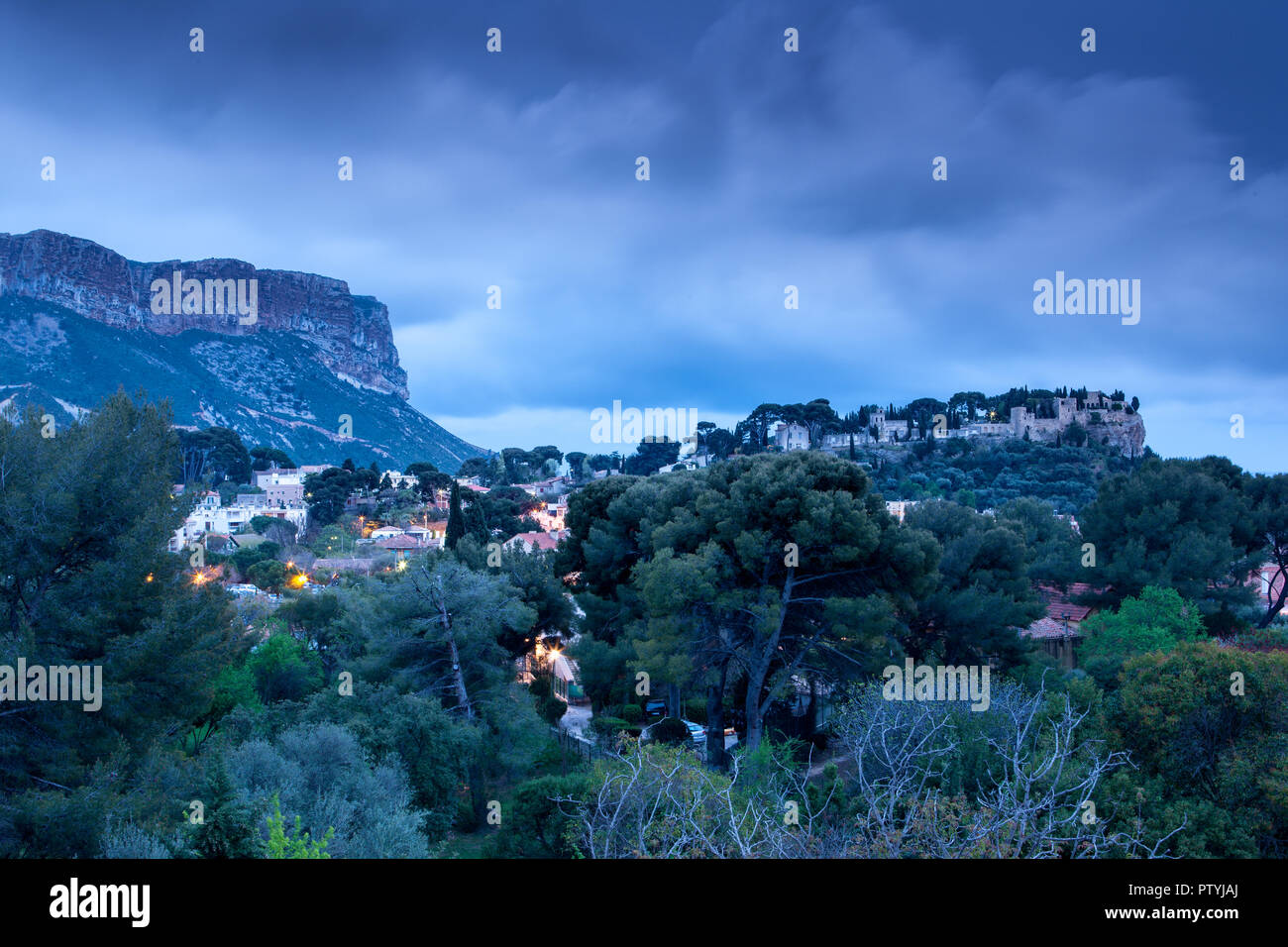 Cassis france village hires stock photography and images Alamy