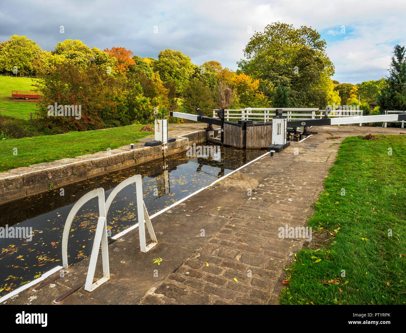 Dowley Gap Locks on the Leeds and Liverpool Canal between Saltaire and Bingley West Yorkshire England Stock Photo