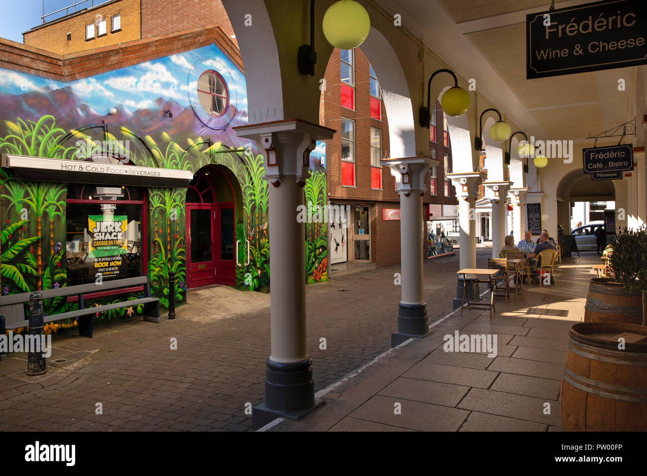 UK, Kent, Maidstone, Town Centre, Market Buildings, Frederic’s café customers eating in