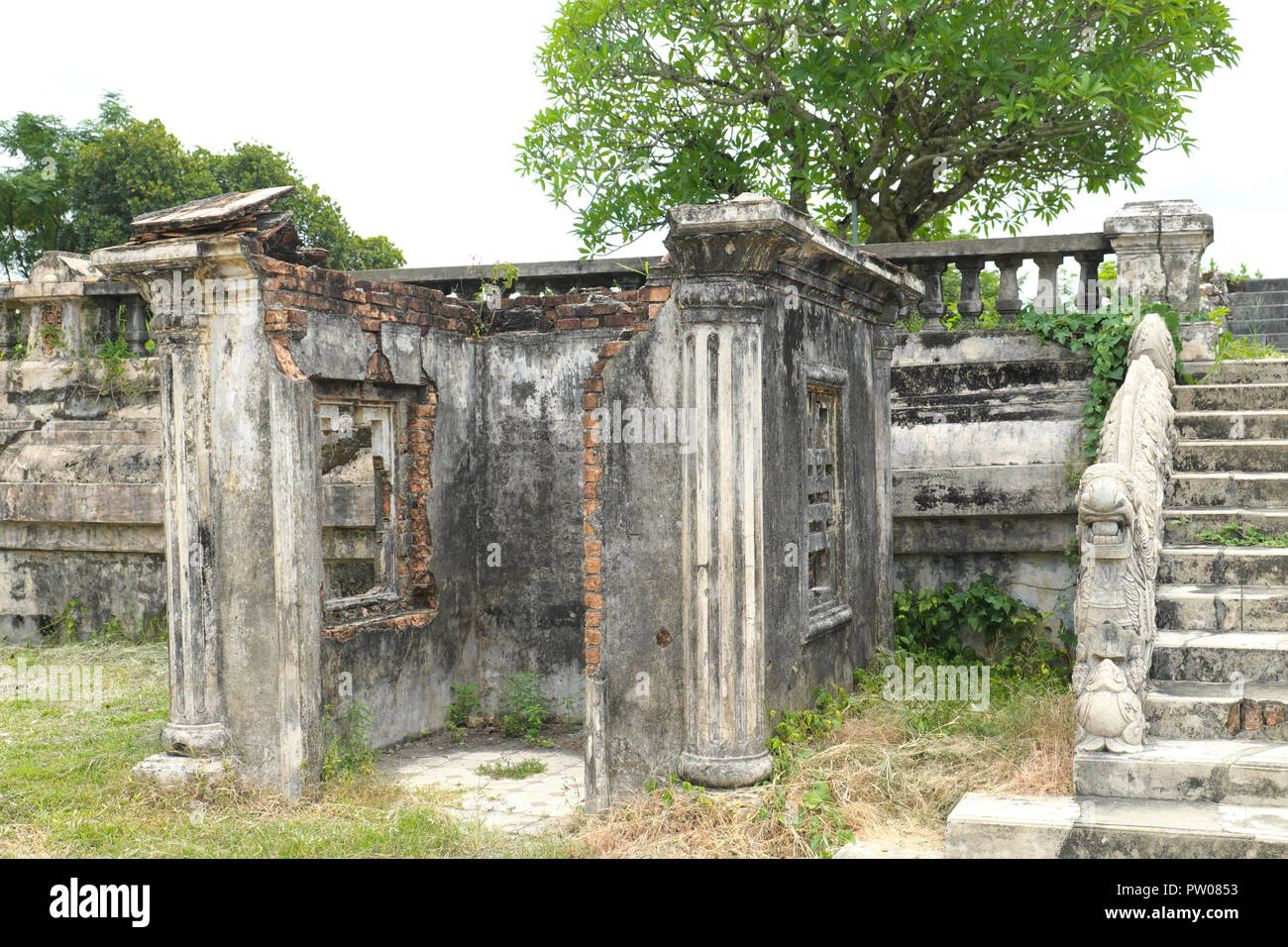 Hue Vietnam - damaged building within the Imperial City complex -the Imperial City was a battlefield in 1968 Stock Photo
