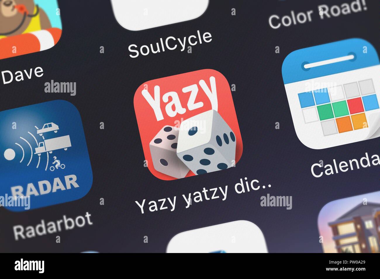 Yazy yatzy dice game hires stock photography and images Alamy