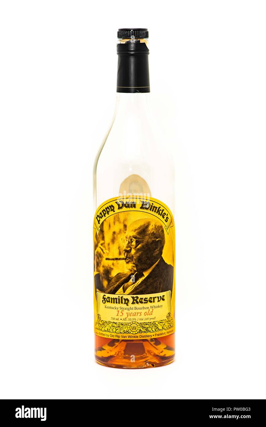 Old Pappy Van Winkle Bourbon Hi res Stock Photography And Images Alamy old-pappy-van-winkle-bourbon-hi-res-stock-photography-and-images-alamy
