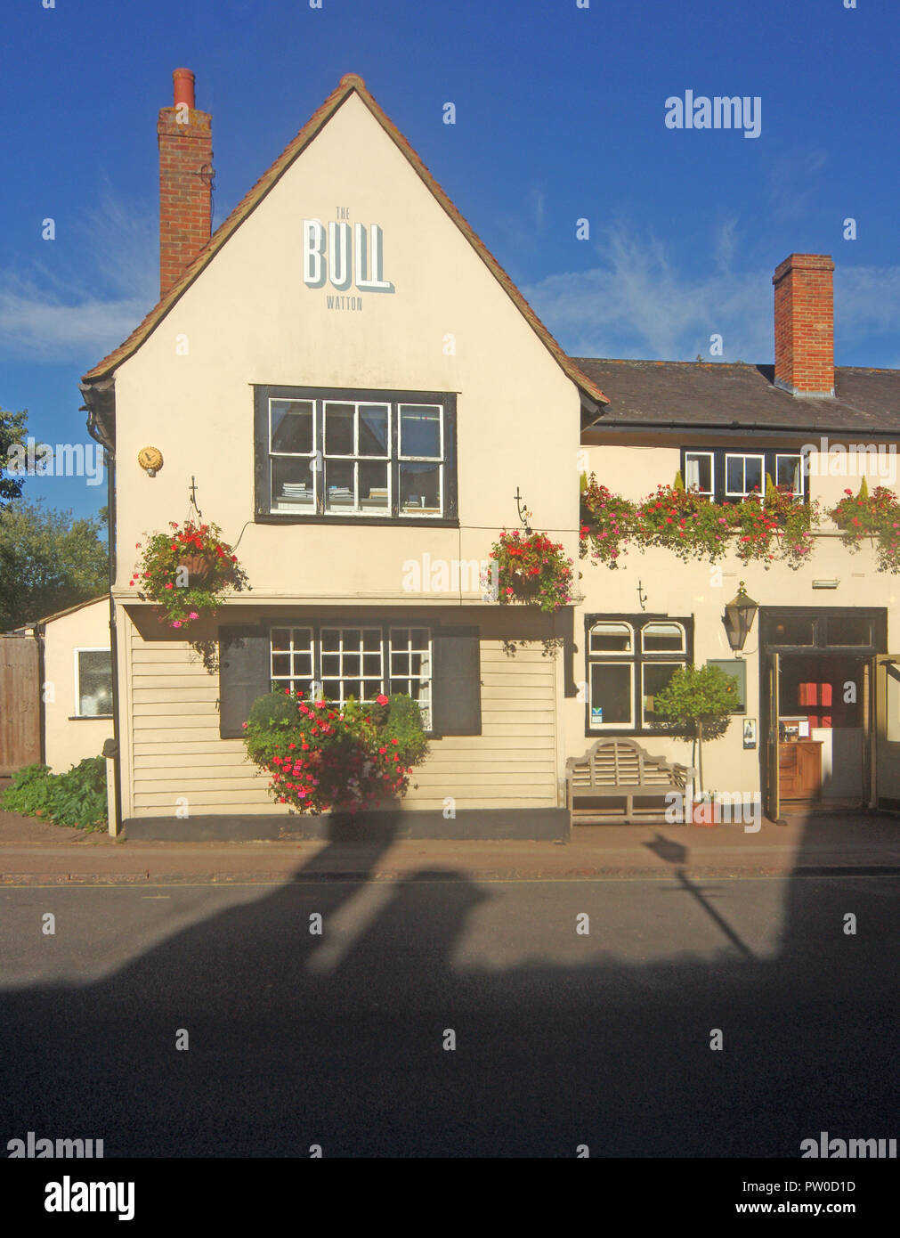 Watton at Stone Bull Pub & Restaurant Hertfordshire Stock Photo Alamy