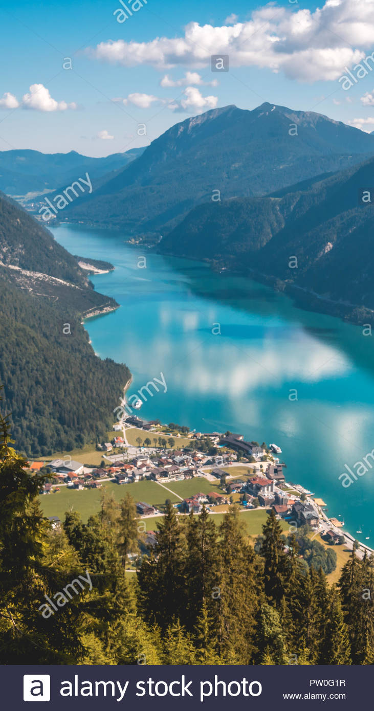 Smartphone Hd Wallpaper Of Beautiful Alpine View At The Achensee