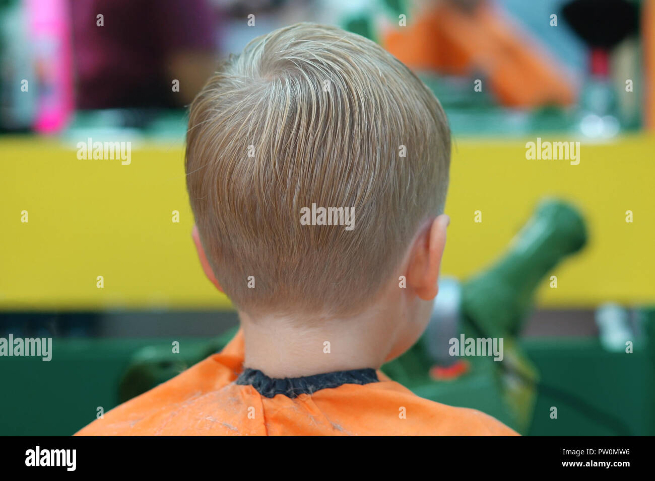 childrens hairdressing head
