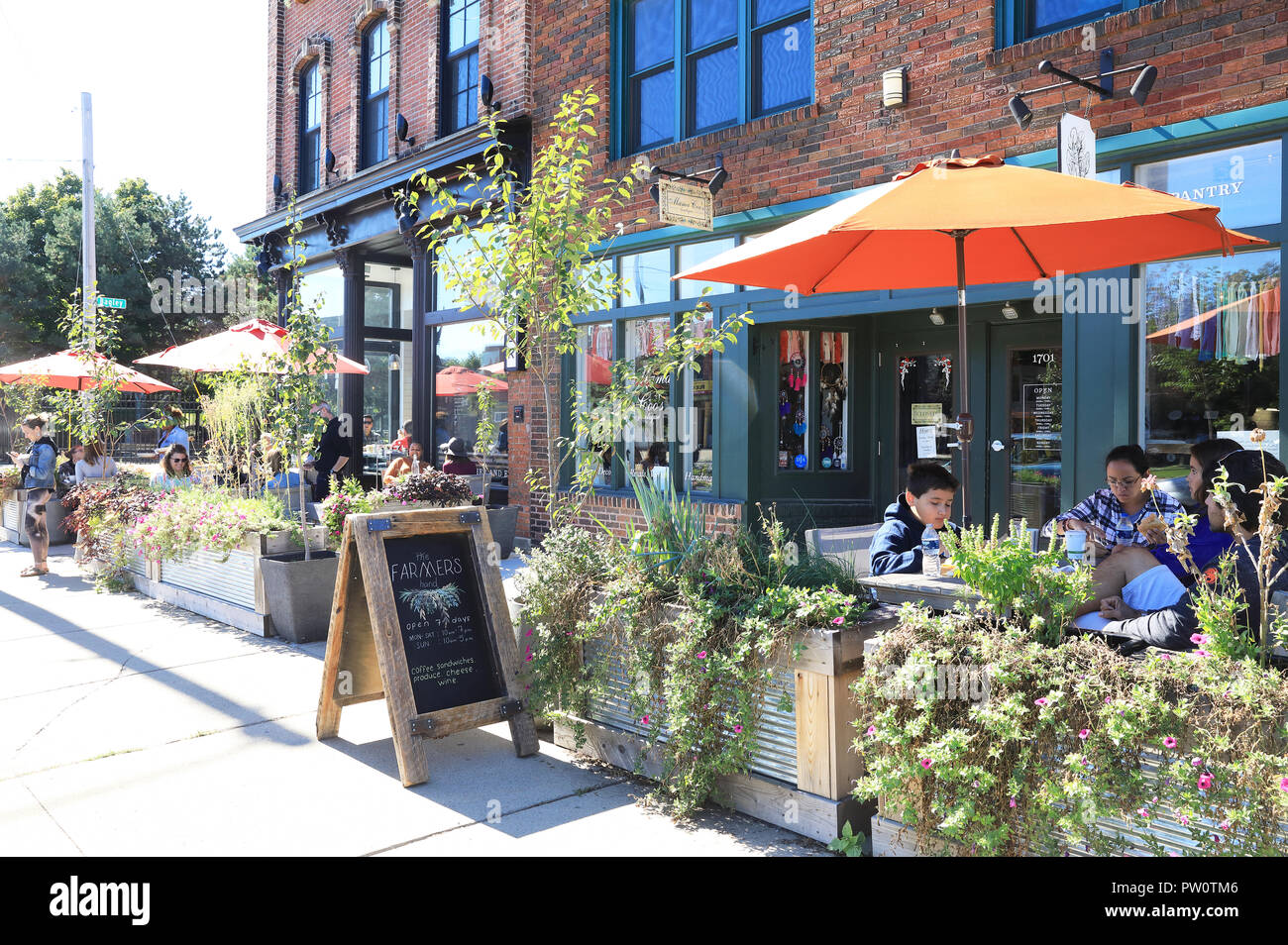 The Farmer's Hand gourmet grocery store and cafe on the corner of Bagley St and Trumbull Avenue