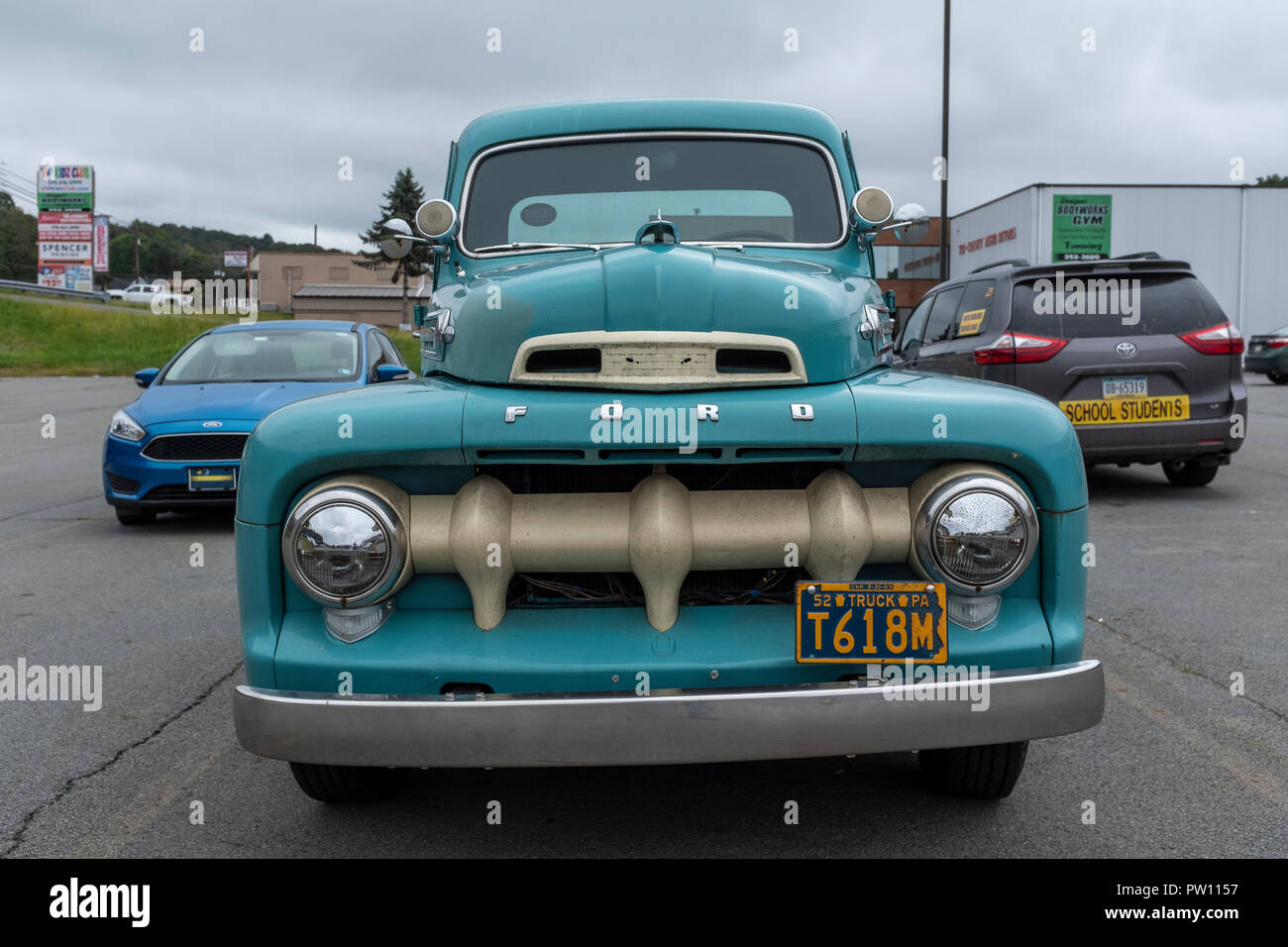 1952 Ford pickup truck Stock Photo