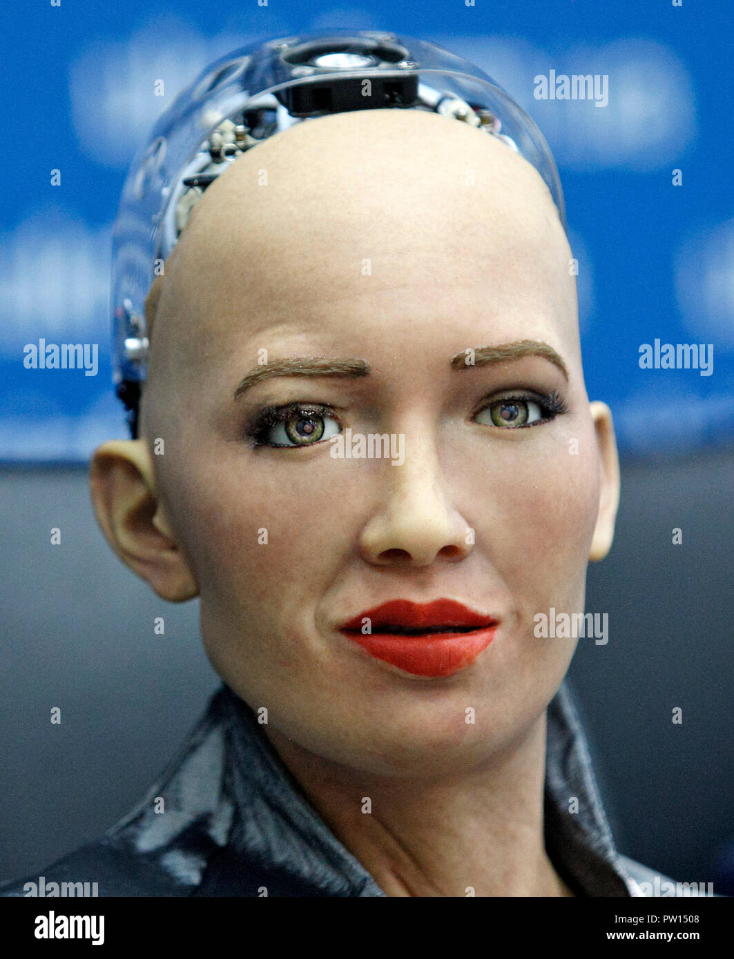 first robot with artificial intelligence