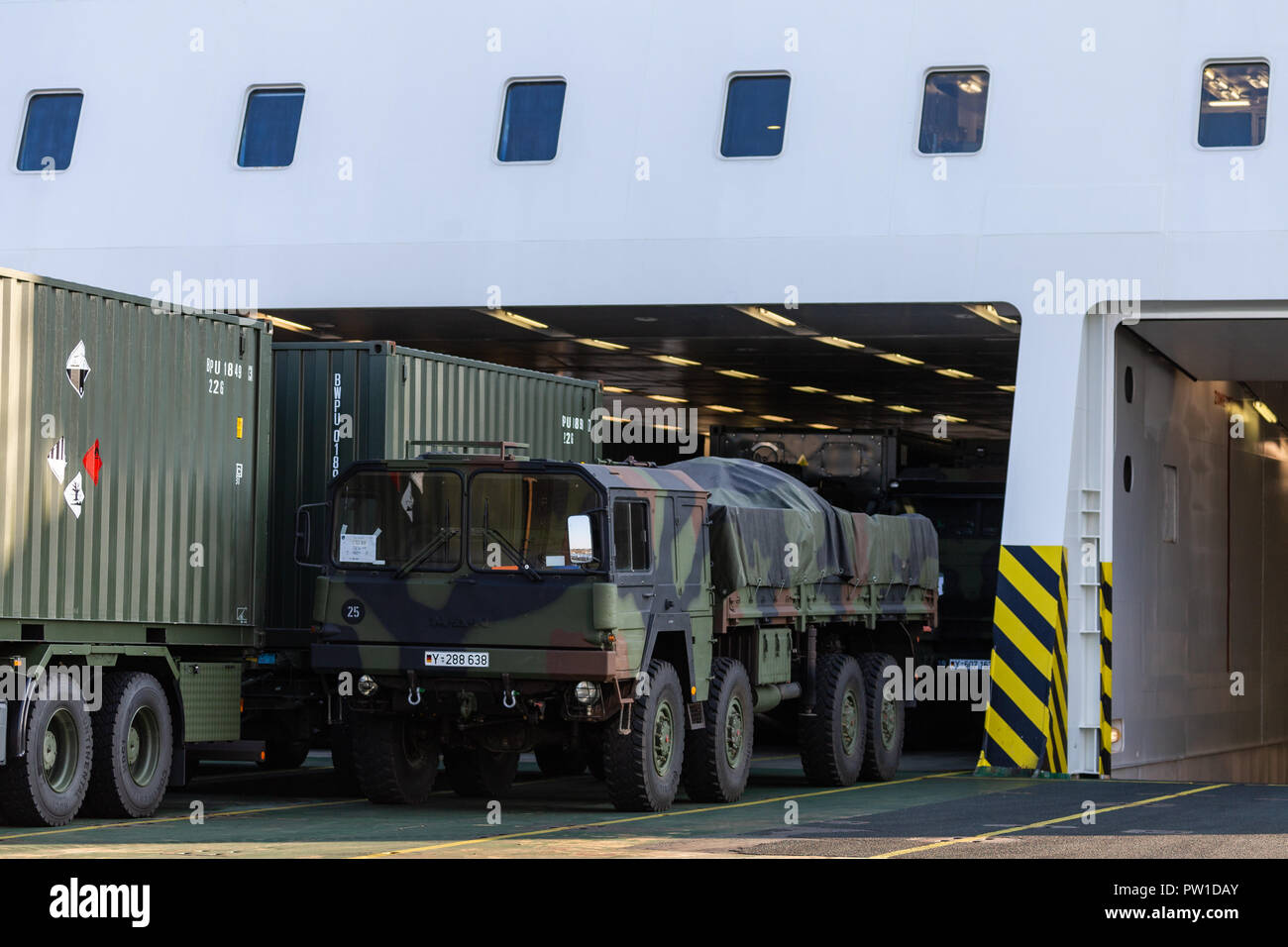 German Roro Fredrikstad, Norway. 11th Oct, 2018. German Armed Forces (Bundeswehr ...