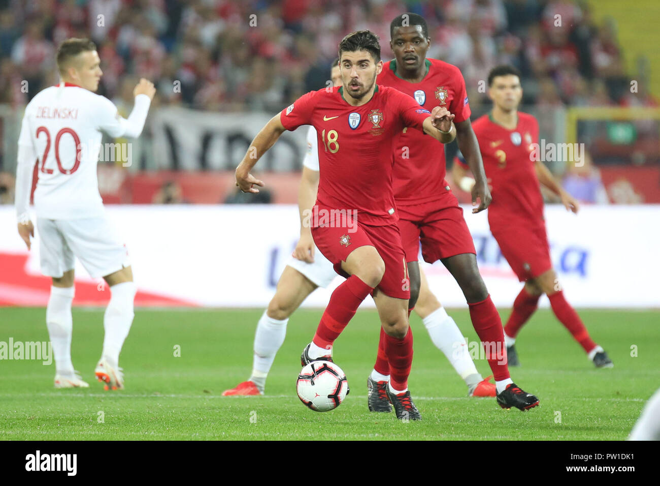 Chorzow, Poland. 11th Oct 2018. UEFA Nations League 2019: Poland - Portugal  o/p Robert Lewandowski Credit: Marcin Kadziolka/Alamy Live News Stock Photo  - Alamy