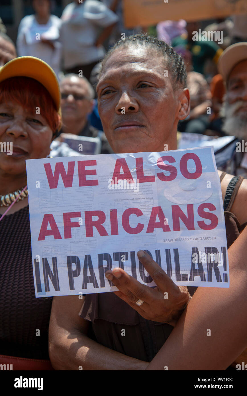 Johannesburg South Africa 12 October 18 Members Of First Nation Communities Protested And Delivered A Letter To The Provincial Government In Johannesburg Today They Also Demanded An Apology From South Africa S President