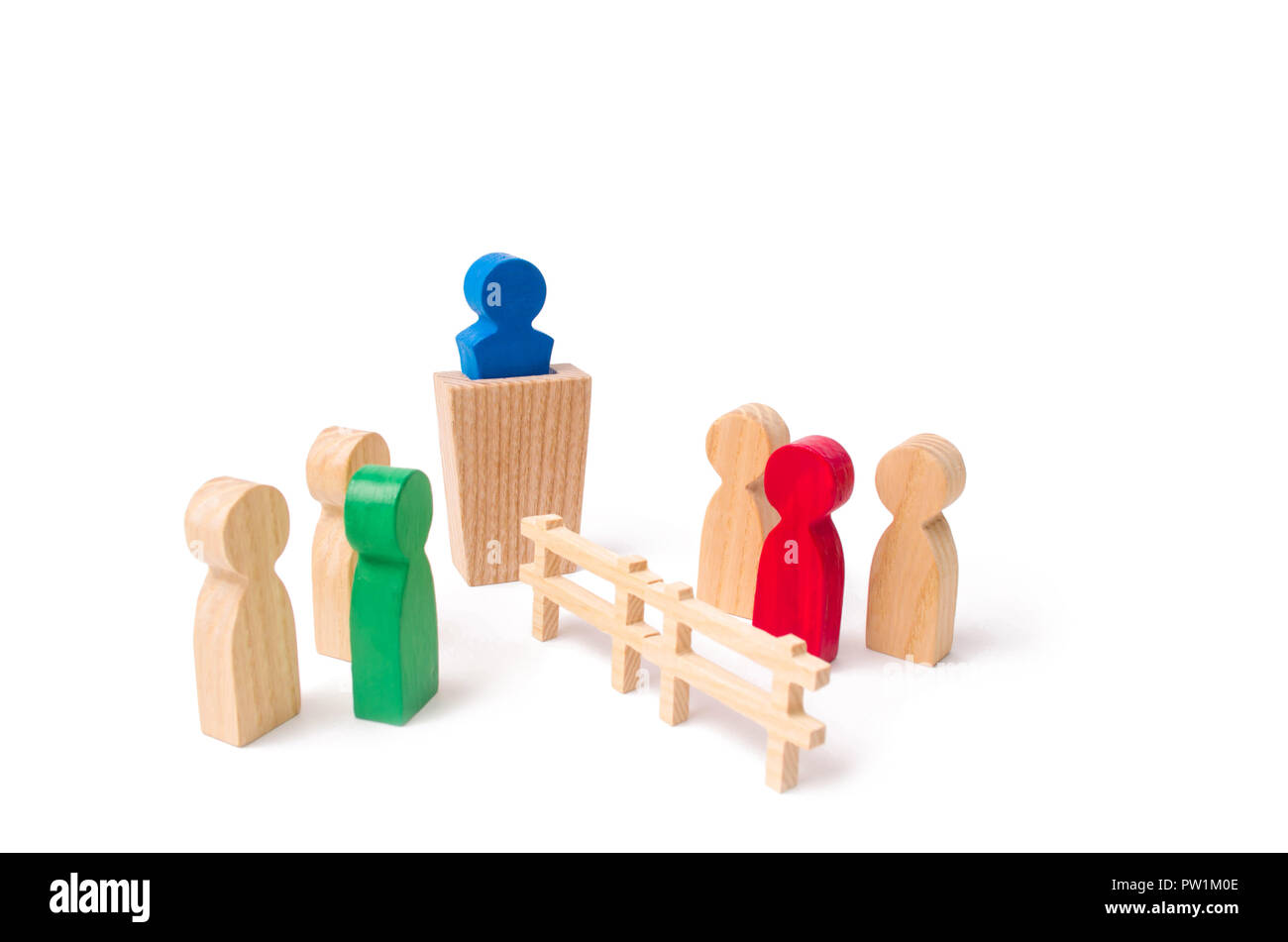 руки охраняют бумажные фигурки людей. Divide into 3 groups. Divide into 3 groups. Divide into 2 groups. Divide into.