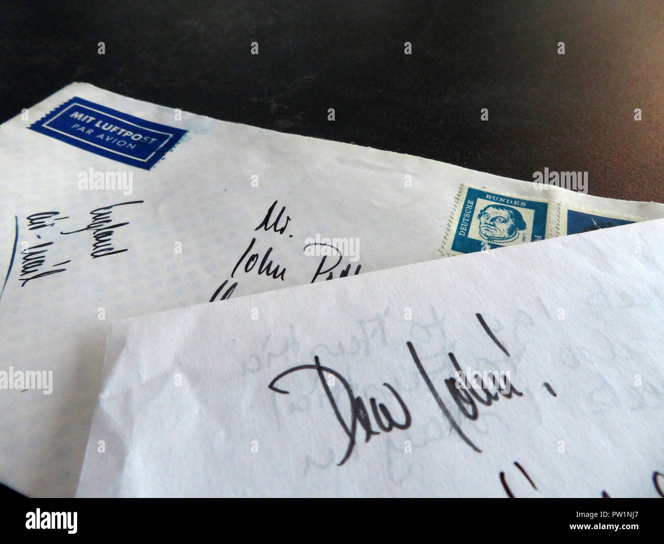 hand written letters from abroad starting with Dear John Stock Photo