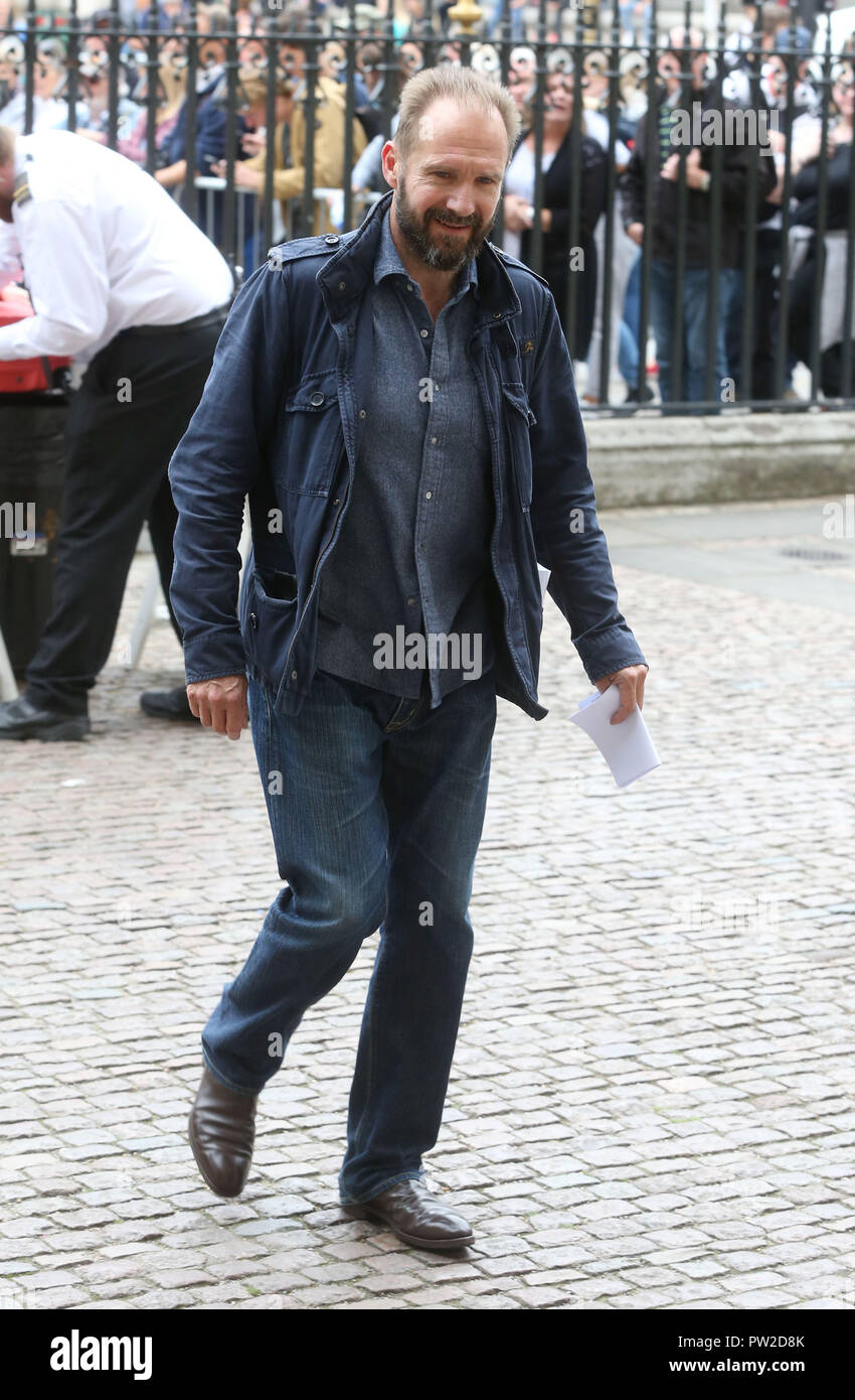 Sir Ralph Fiennes High Resolution Stock Photography And Images Alamy