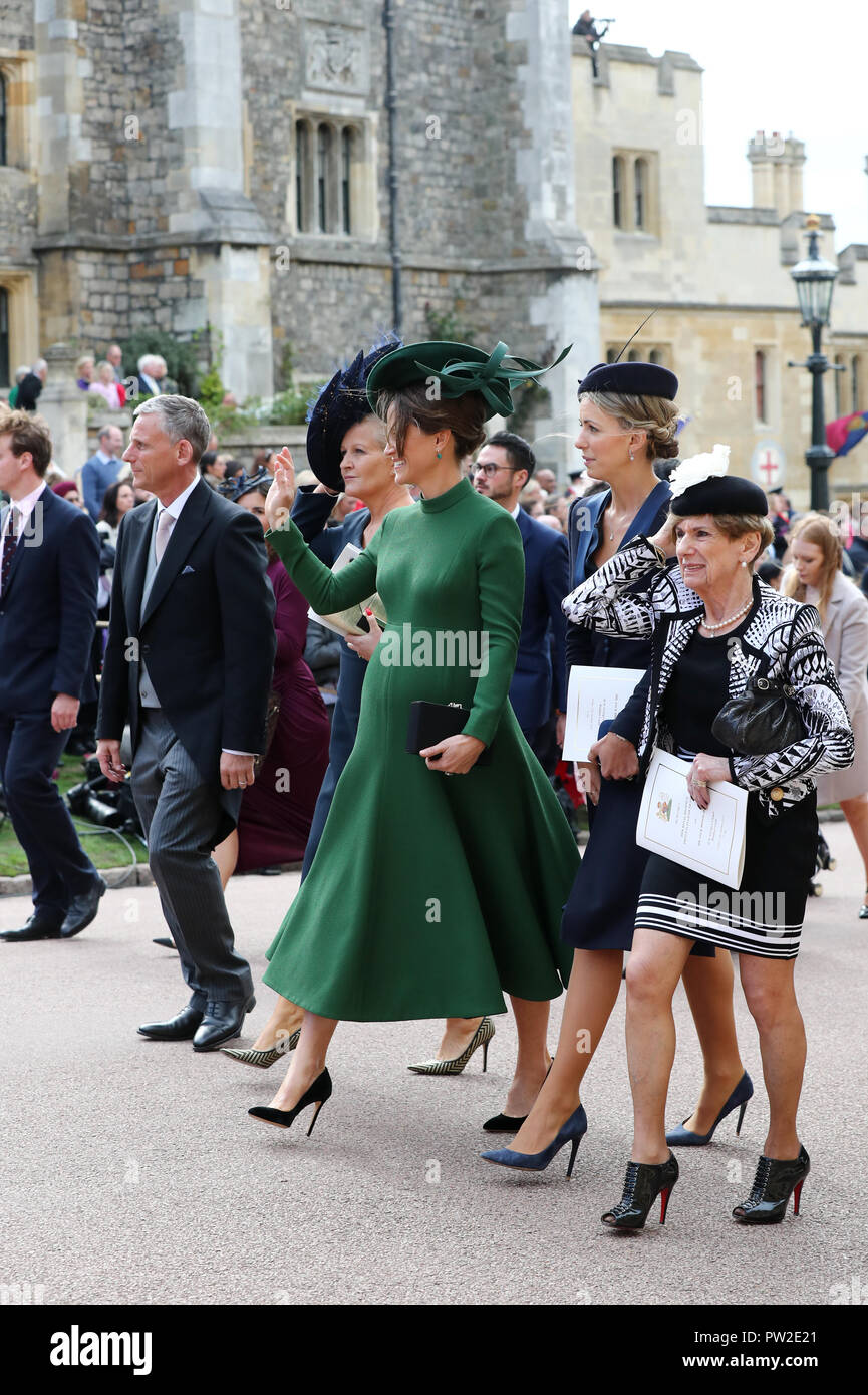 princess with dark green dress Dark Green Empire Waist Dress main image 1