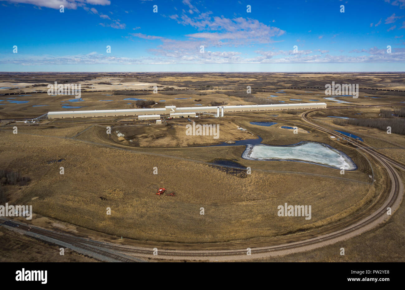 Alberta oil train hires stock photography and images Alamy
