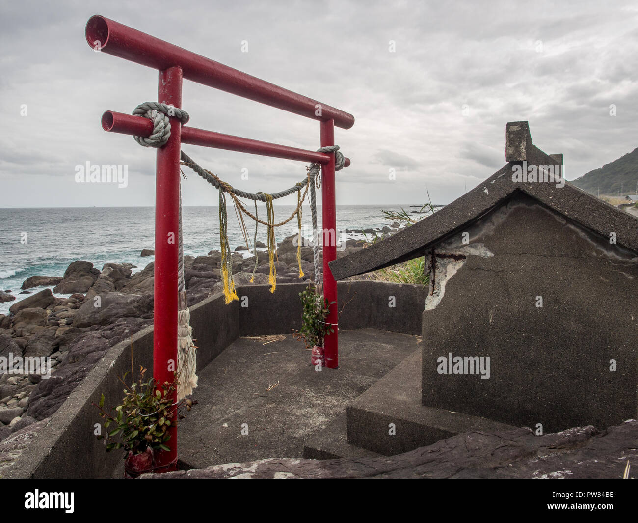 Shinto shrine at the edge of the ocean,  fisherman's prayers, Highway 55, from Kannoura to Muroto, Kochi, Shikoku, Japan Stock Photo
