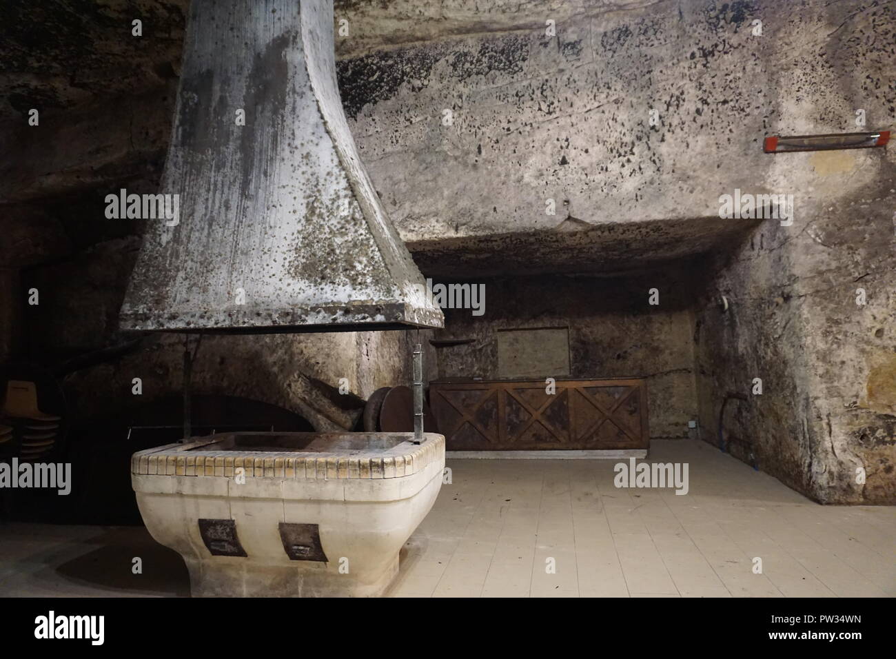 Troglodyte Cave Hosting Receptions Weddings Or Fun Events With A