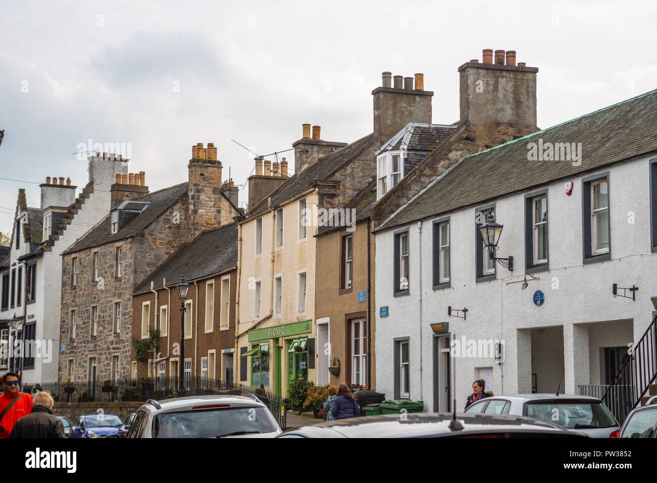 Queensferry street hires stock photography and images Alamy