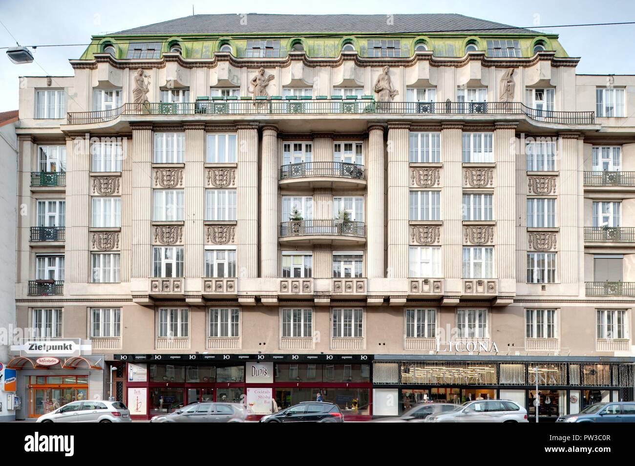 Wien, Wohn und Geschäftshaus Praterstraße 25, Fassade von Rudolf Perco