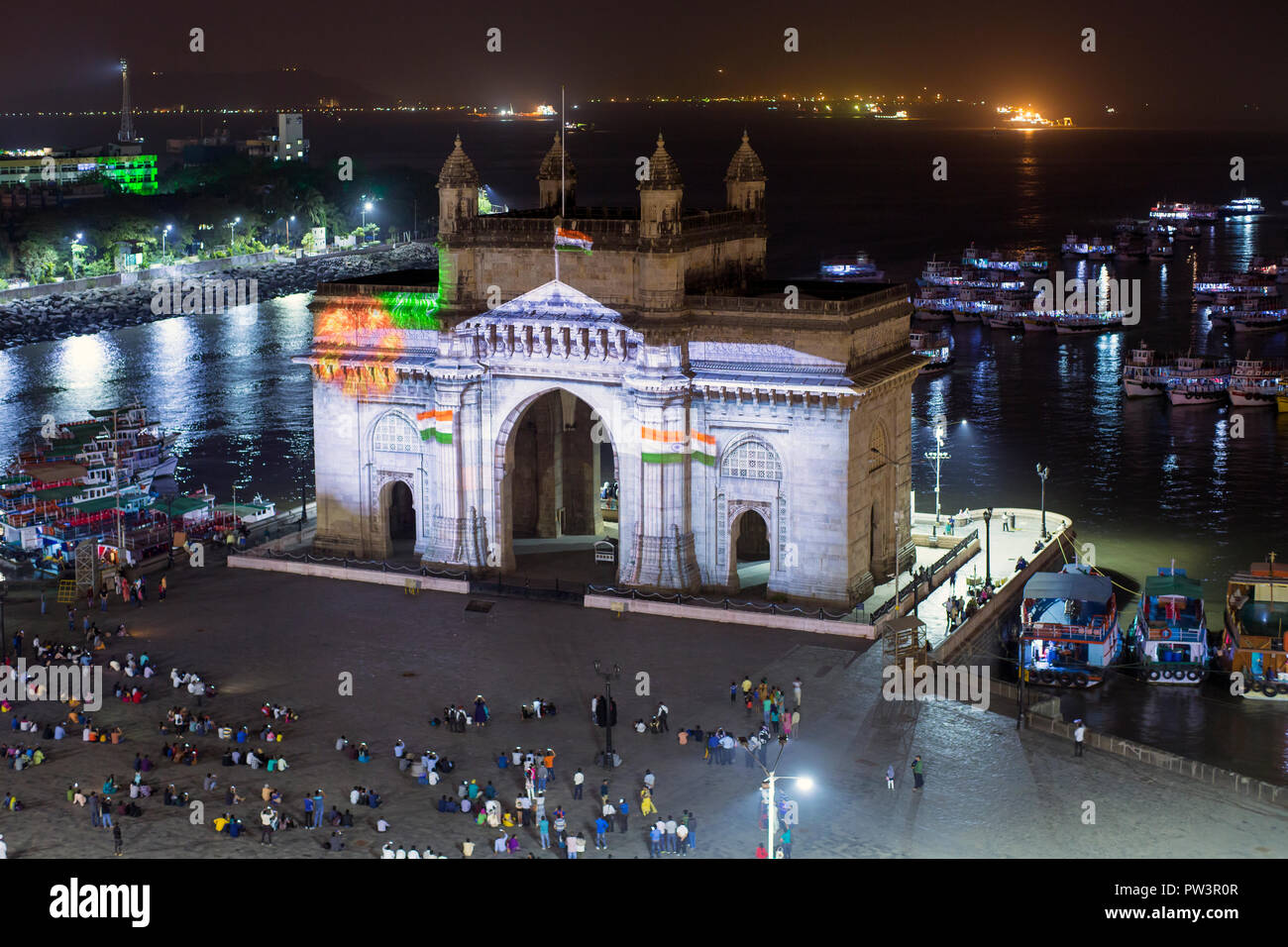 India, Mumbai, Maharashtra, The Gateway of India, monument commemorating the landing of King George V and Queen Mary in 1911 Stock Photo