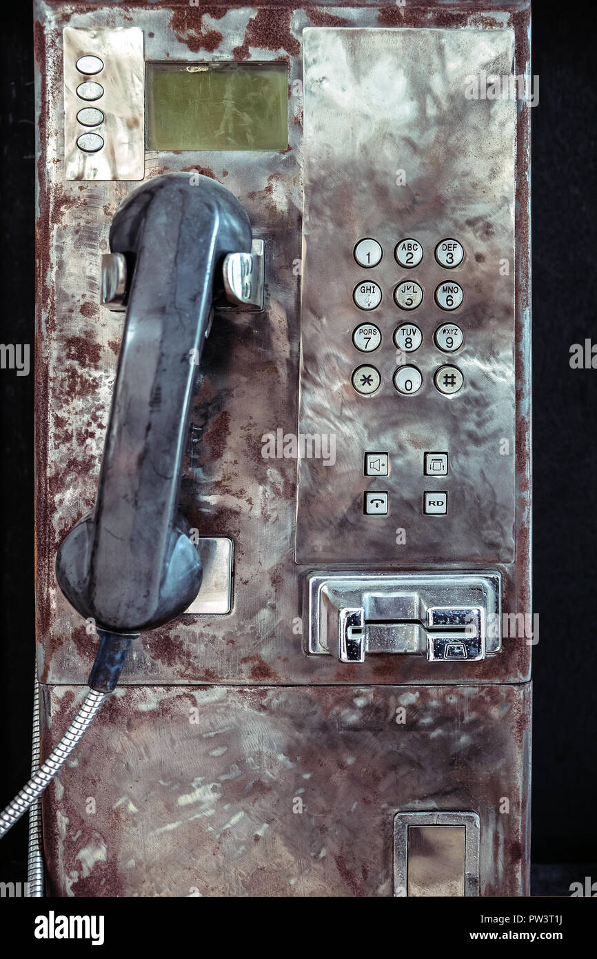 Phone close up grungy hi-res stock photography and images - Alamy