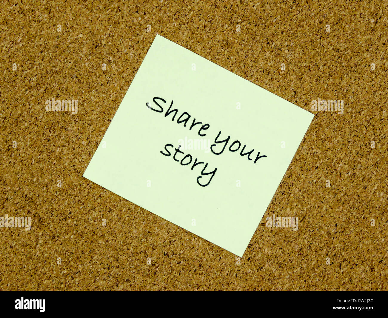 Premium Photo Blank Yellow Sticky Note On The Cork Board