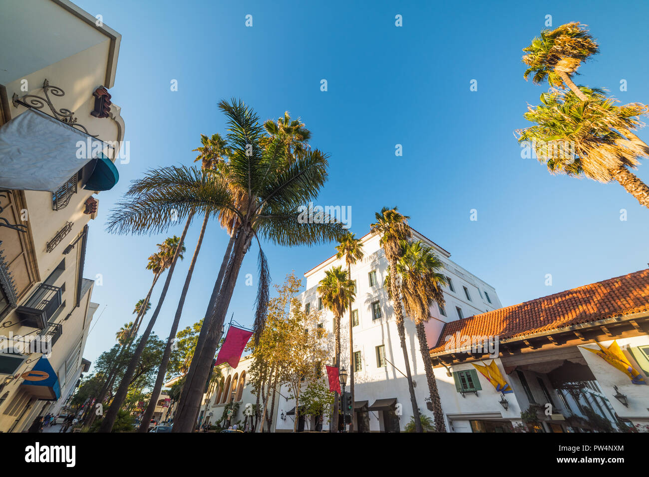 Santa barbara state street california hi-res stock photography and ...