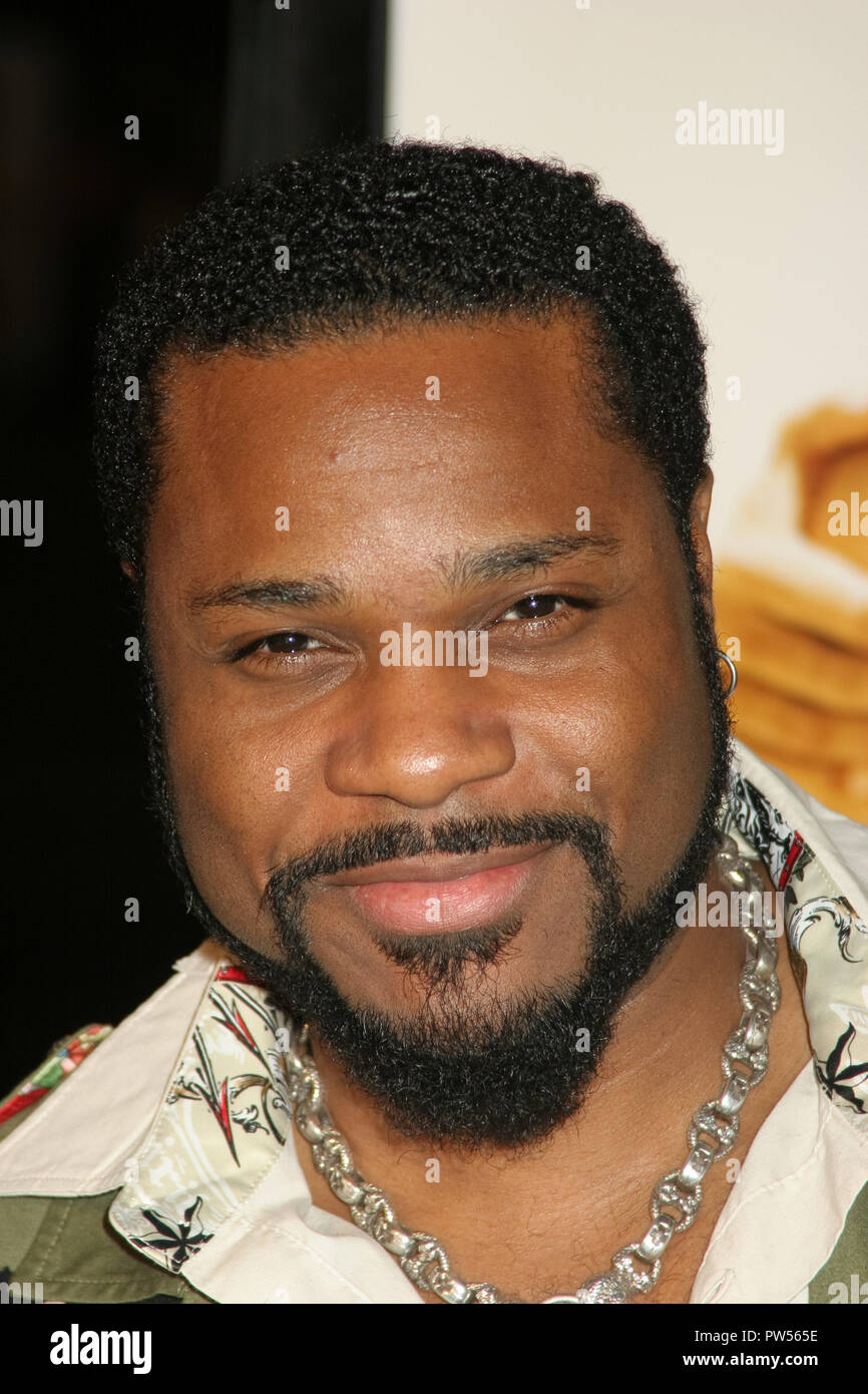 malcolm jamal warner tracker