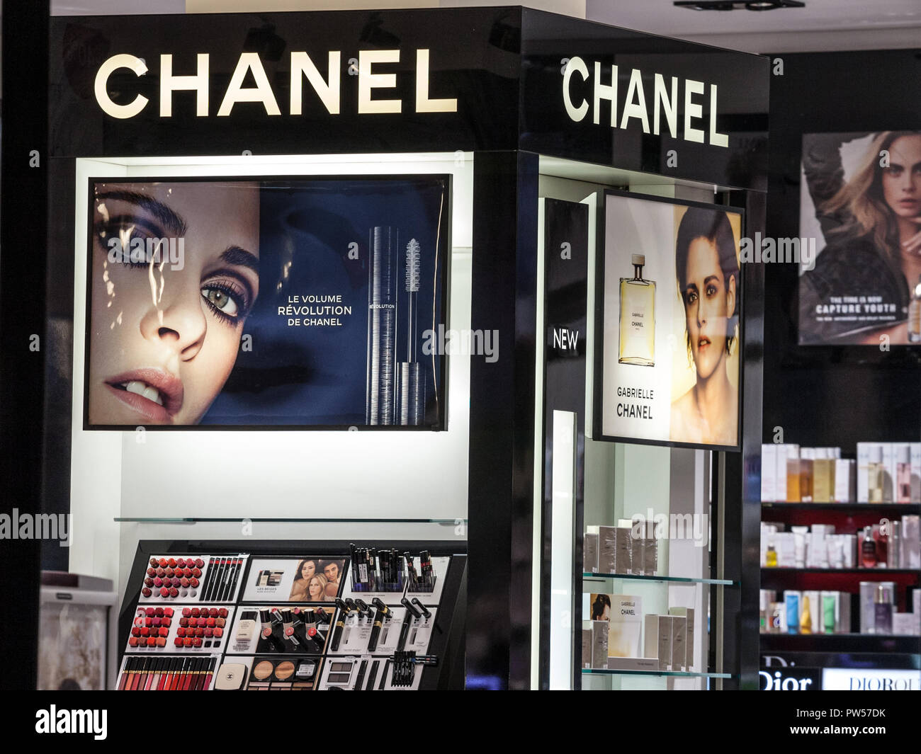 BELGRADE, SERBIA - OCTOBER 8, 2018:  Logo of Chanel seen in their Belgrade main store at night. Coco Chanel, is a European luxury goods company famous Stock Photo