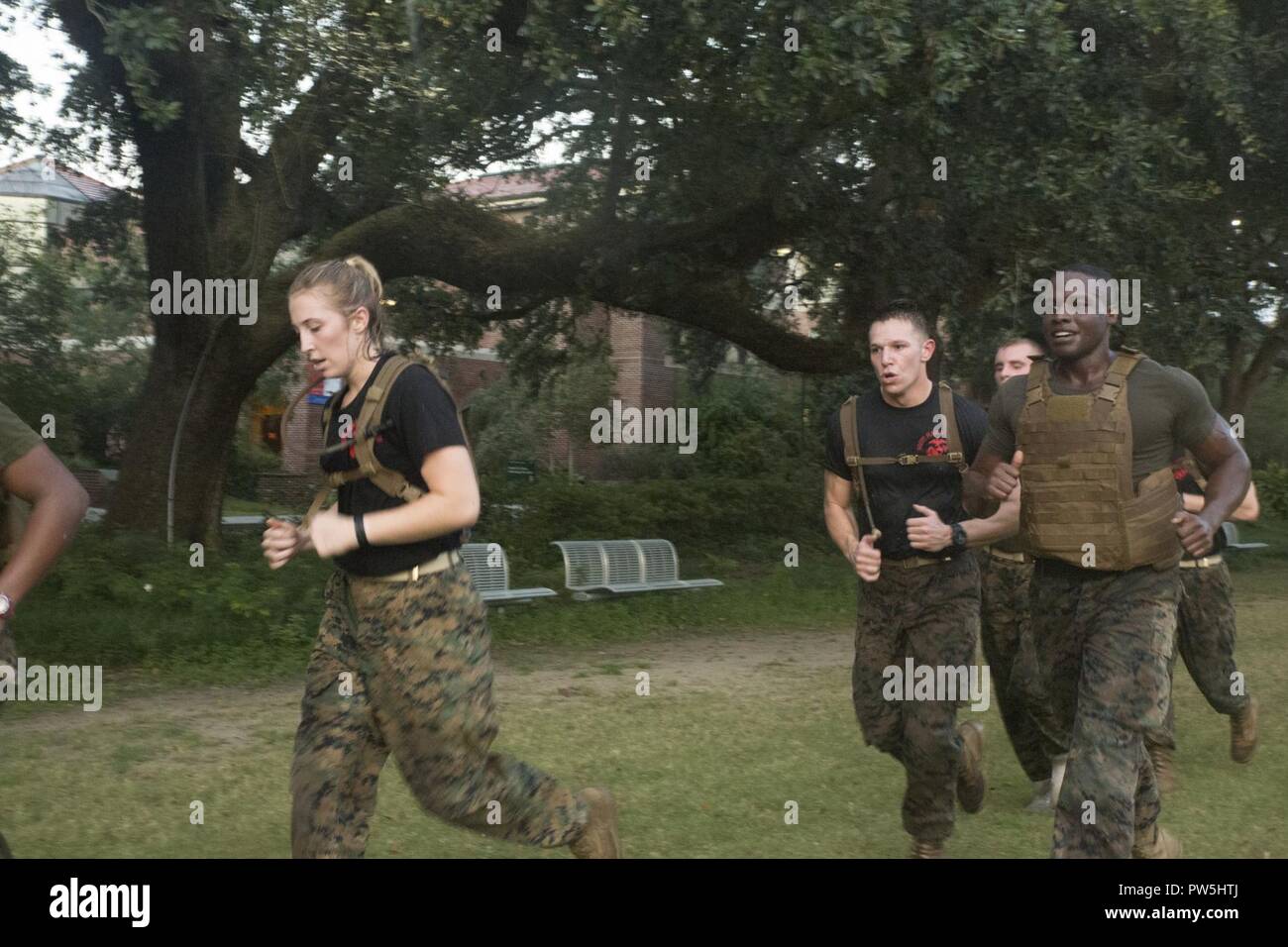 Military morning workout top