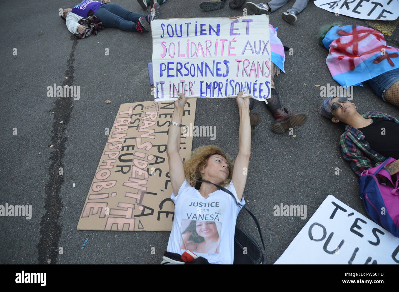 Paris, France. 13th October, 2018. Die-in against theÂ  ' pathologization ' of the transexuality ; Some hours before theÂ  22nd Existrans March. Hopital Salpetriere, Paris, France. 13 october 2018. 11hÂ   ALPHACIT NEWIM / Alamy Live News Stock Photo