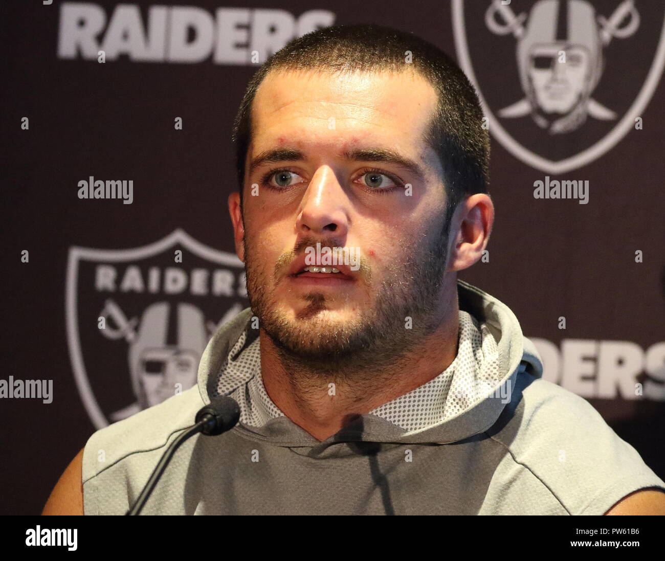 London, UK. 12th October, 2018. Quarterback Derek Carr at the Oakland Raiders Press Conference at the London Hilton, Wembley, UK ahead of their NFL UK International Series game vs Seattle Seahawks, Wembley Stadium, London, UK, 12th October 2018  Photo by Keith Mayhew Credit: KEITH MAYHEW/Alamy Live News Stock Photo