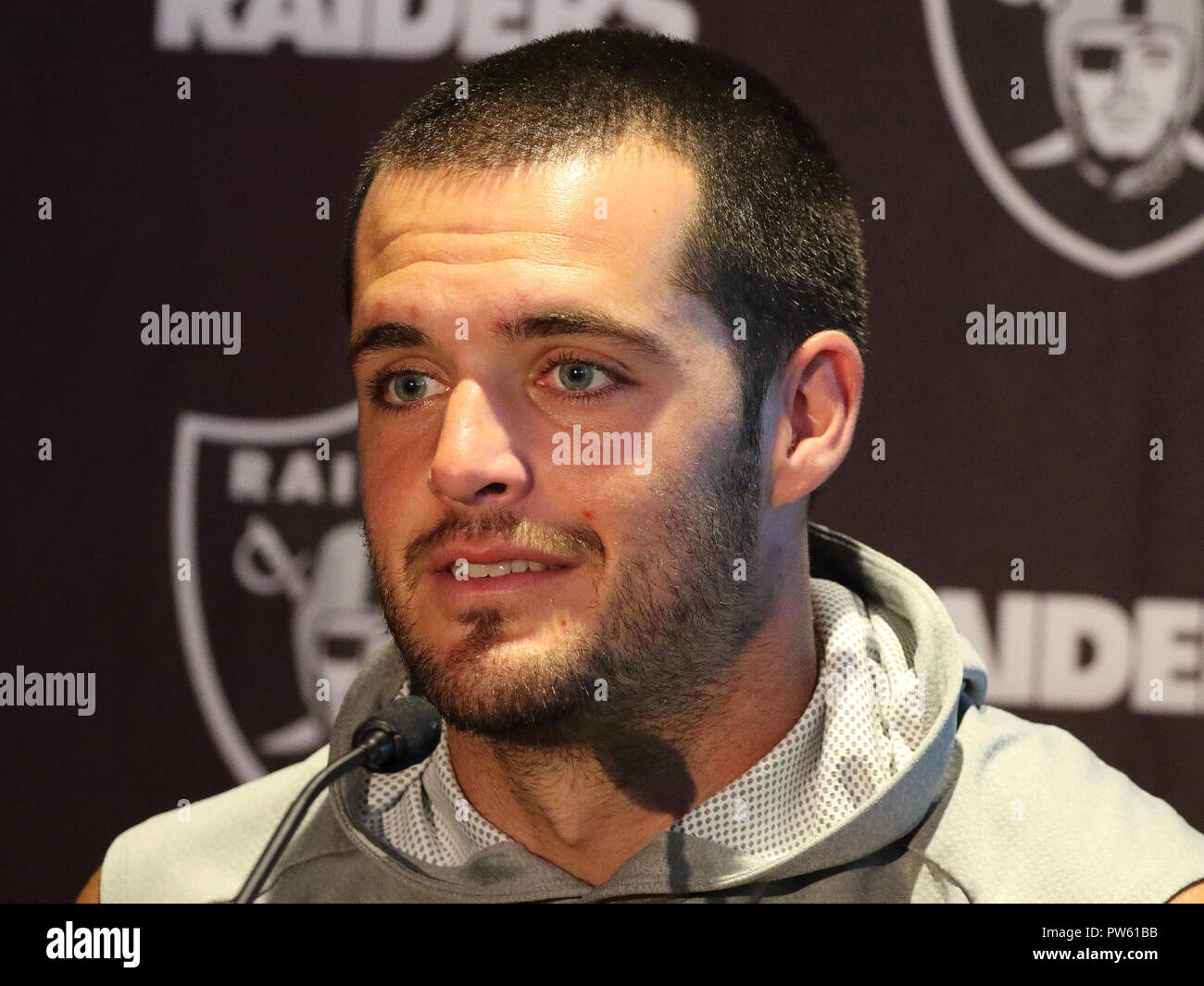 London, UK. 12th October, 2018. Quarterback Derek Carr at the Oakland Raiders Press Conference at the London Hilton, Wembley, UK ahead of their NFL UK International Series game vs Seattle Seahawks, Wembley Stadium, London, UK, 12th October 2018  Photo by Keith Mayhew Credit: KEITH MAYHEW/Alamy Live News Stock Photo