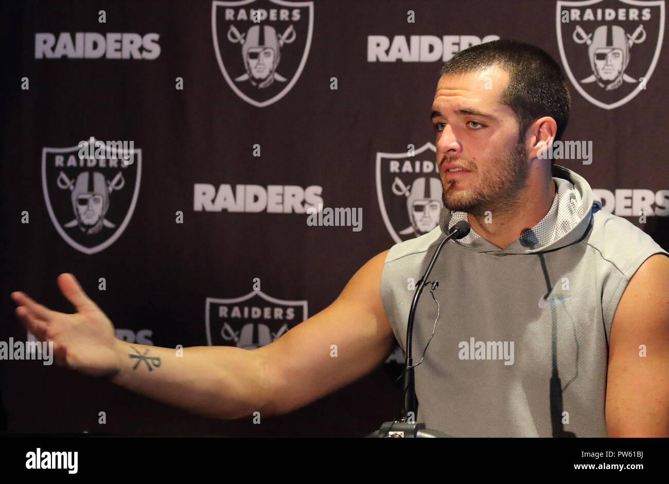 London, UK. 12th October, 2018. Quarterback Derek Carr at the Oakland Raiders Press Conference at the London Hilton, Wembley, UK ahead of their NFL UK International Series game vs Seattle Seahawks, Wembley Stadium, London, UK, 12th October 2018  Photo by Keith Mayhew Credit: KEITH MAYHEW/Alamy Live News Stock Photo