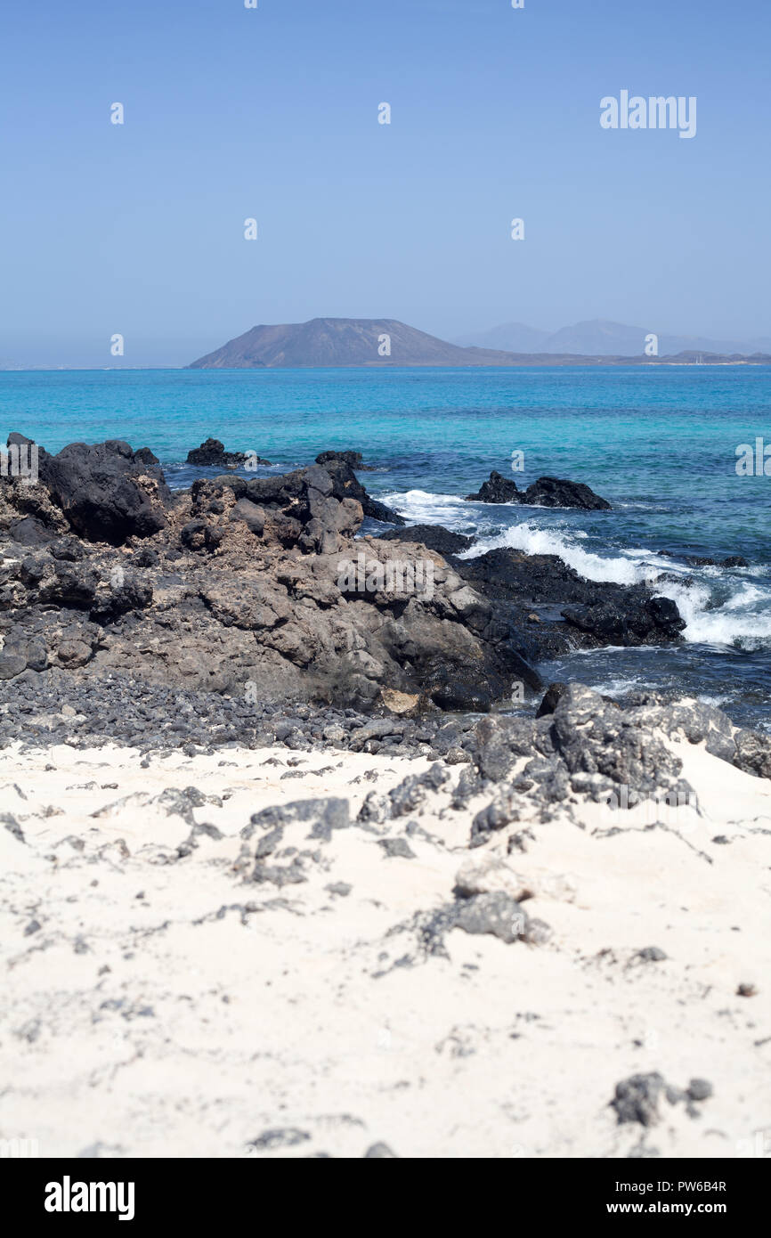 Los Lobos Island seen from Las Playas Grandes near Corralejo, Fuerteventura, Canary Islands, Spain Stock Photo