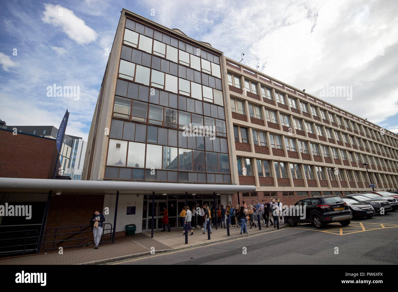 The Sherrington Building new medical school university of liverpool Liverpool Merseyside England UK Stock Photo