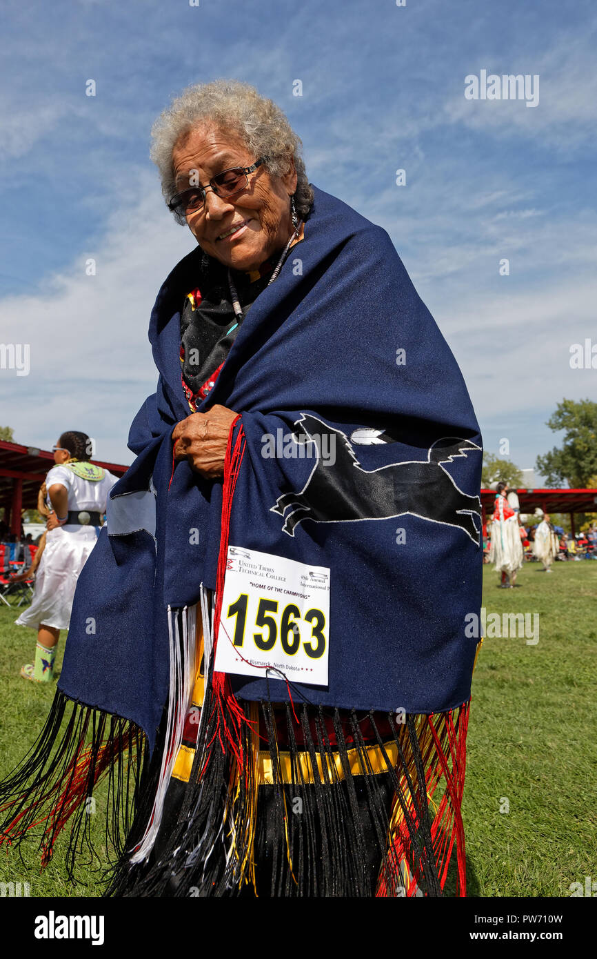 BISMARK, NORTH DAKOTA, September 8, 2018 : Old woman at the 49th annual United Tribes Pow Wow, one large outdoor event that gathers more than 900 danc Stock Photo